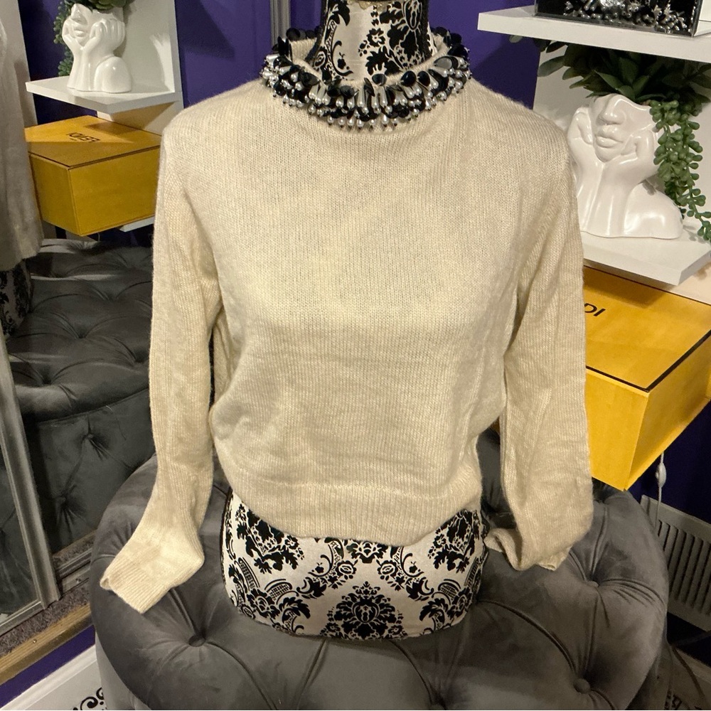 Zara Off-White Knit Top